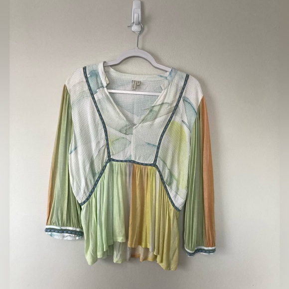 Anthropologie Tops - Anthropologie 100% Viscose Blouse (XL)